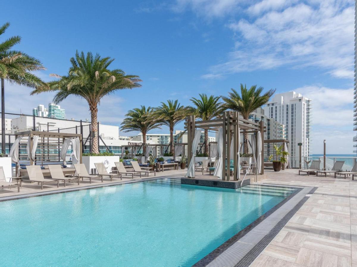 Hyde Beach House: Luxury Oceanside Resort with Rooftop Amenities Hollywood Exterior photo